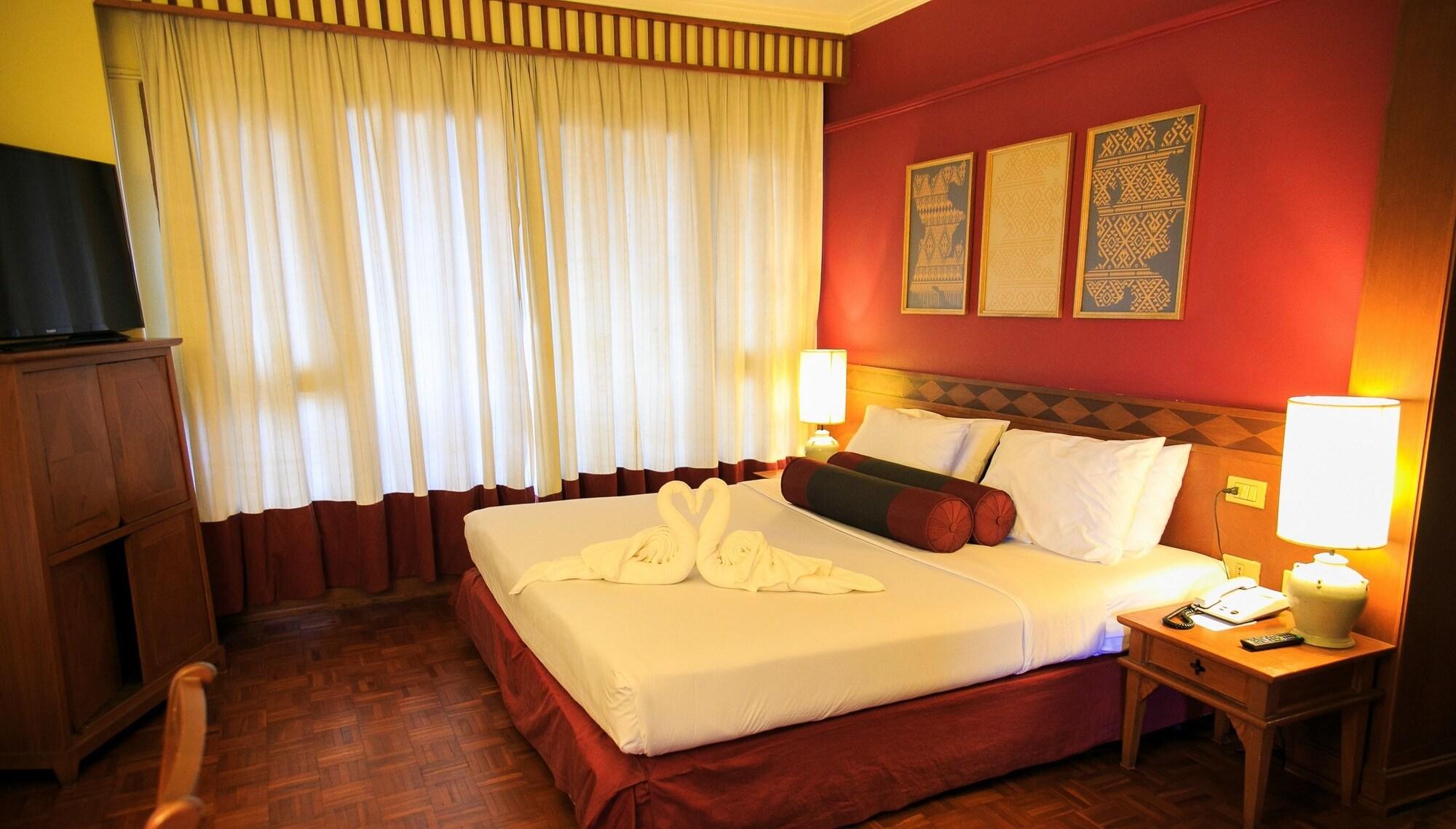 Wienglakor Hotel Lampang Esterno foto