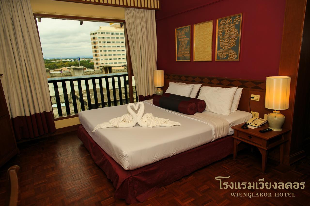 Wienglakor Hotel Lampang Esterno foto